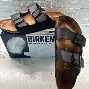 Birkenstock Arizona Soft Footbed Birko-Flor - Black Leather W9 or M7